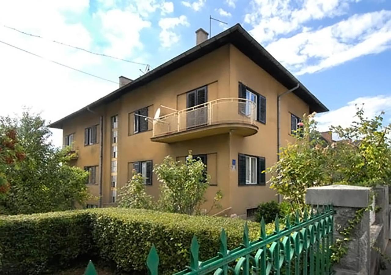 Angela Classic Rooms & Apartments 萨格勒布 外观 照片